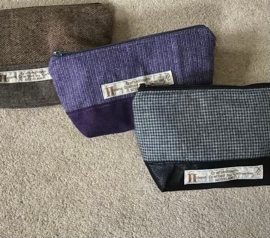 100% Wool Patchwork Pouches (28 cm by 20cm) lined with Zips. Various colours.