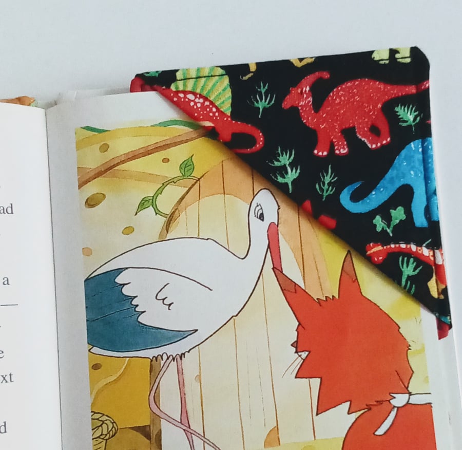Corner bookmark, children's bookmark, Dinosaurs, book lover, stocking filler