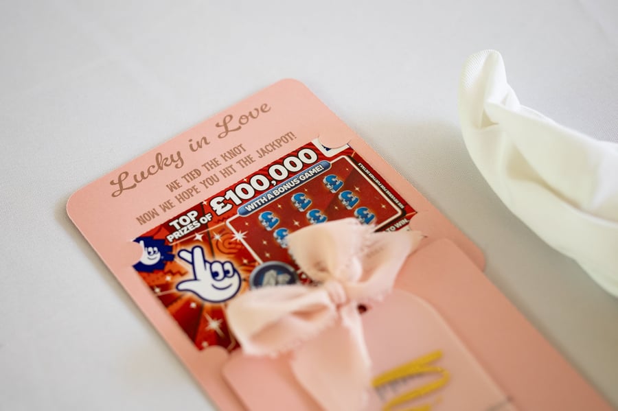50 x Scratch card Favours