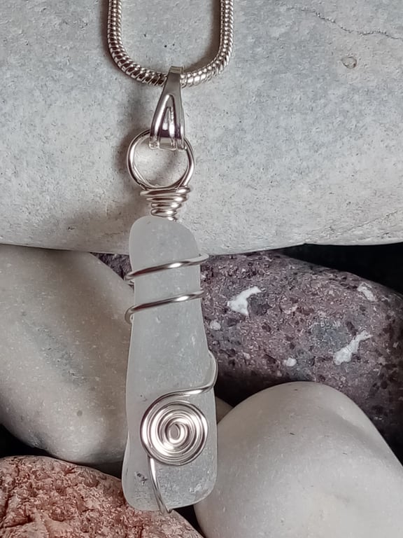 Wire-wrapped Sea Glass Necklace 