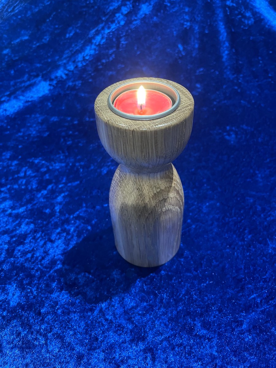 Oak tea light holder