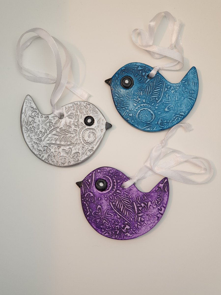 Clay birds hanging Christmas tree decorations set of 3