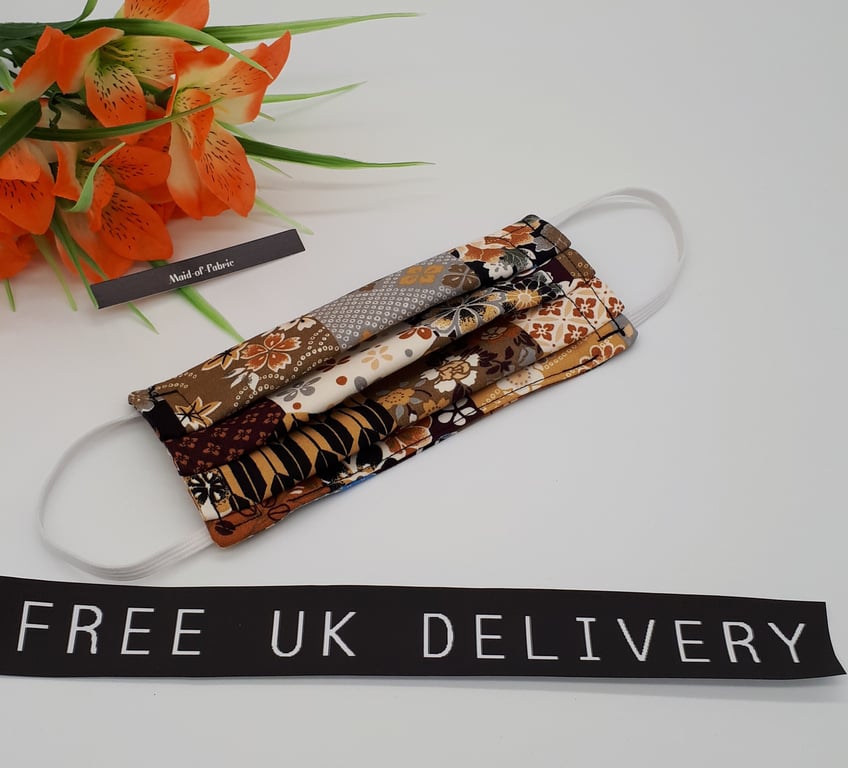 Face mask,  small, 3 layer,  machine washable in in retro pattern 