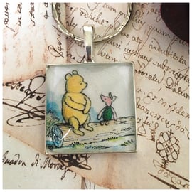 Classic Winnie the Pooh keyring