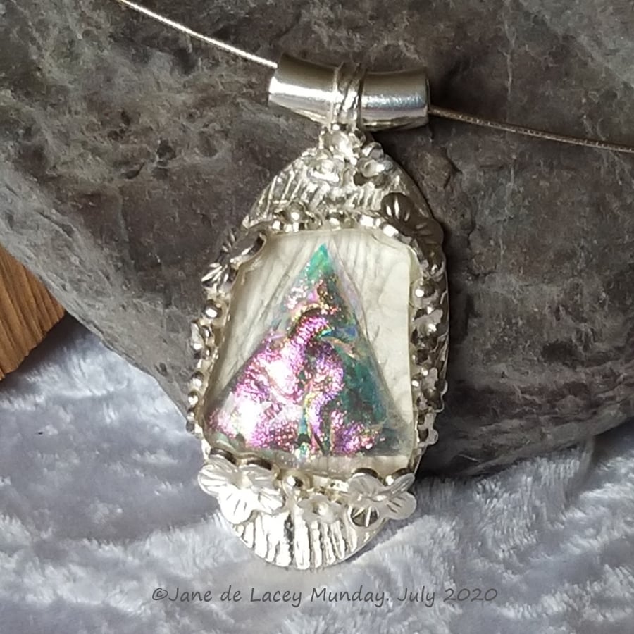 Wood Texture Pink & Clear Dichroic Glass Pendant