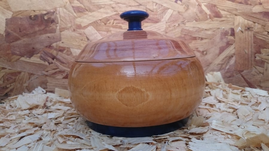 Bowl Lidded (97) Handmade Wooden 