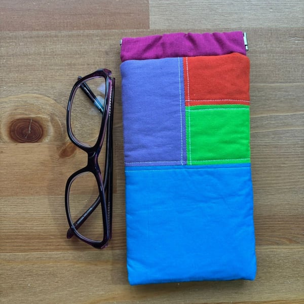 Patchwork glasses case