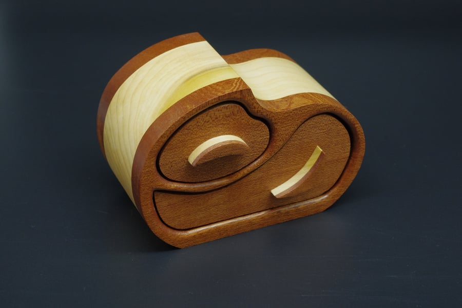 Handmade Wooden Trinket, Jewel Box. Tulip Wood and African Sapele.