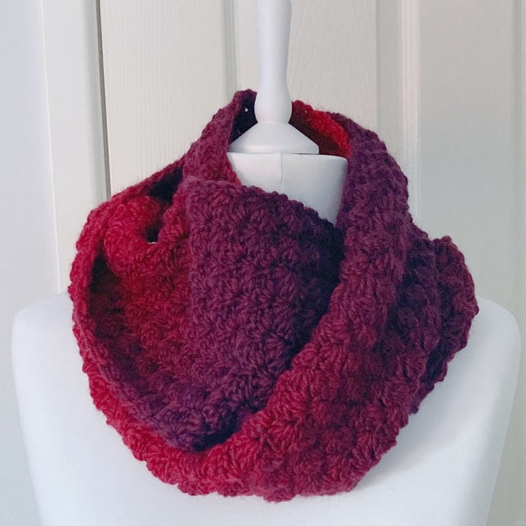 Crocheted Infinity Scarf with a Twist - Ruby Colours - Wool Mix Yarn