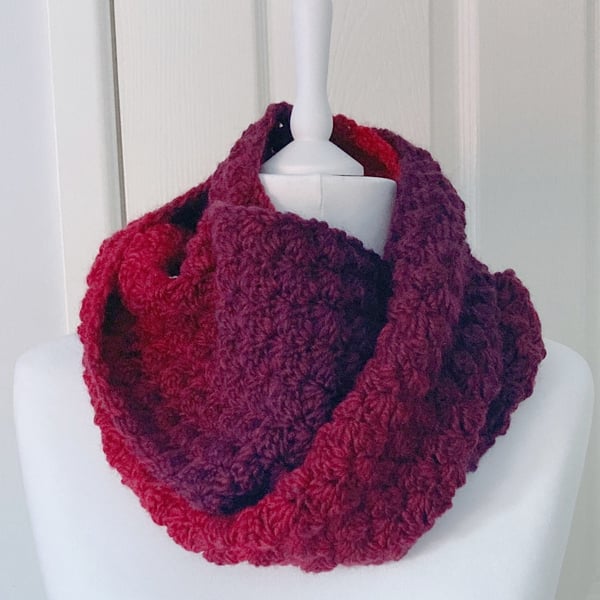 Crocheted Infinity Scarf with a Twist - Ruby Colours - Wool Mix Yarn