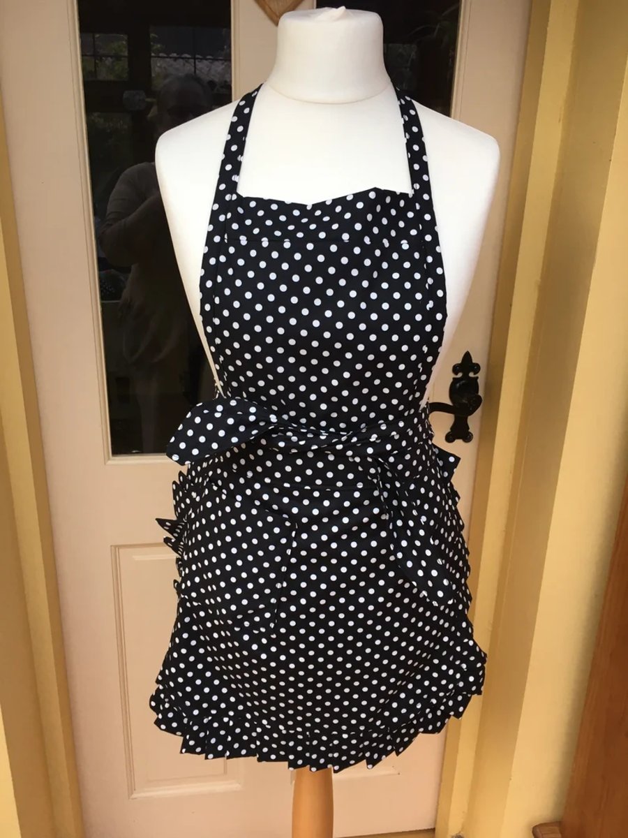 Ladies Apron