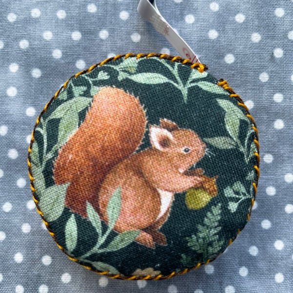 Red Squirrel retractable tape measure sewing knitting crafts