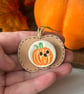 Tiny Pumpkin Halloween magnet - Image 3