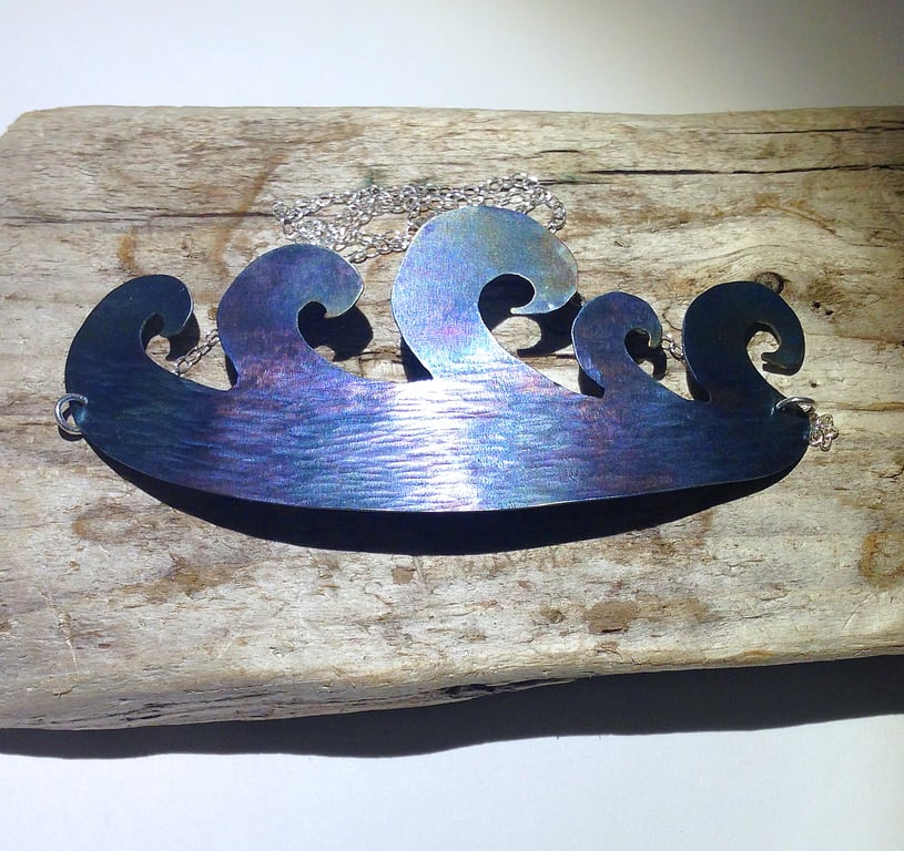 Coloured Titanium 'Surf's Up' Necklace - UK Free Post