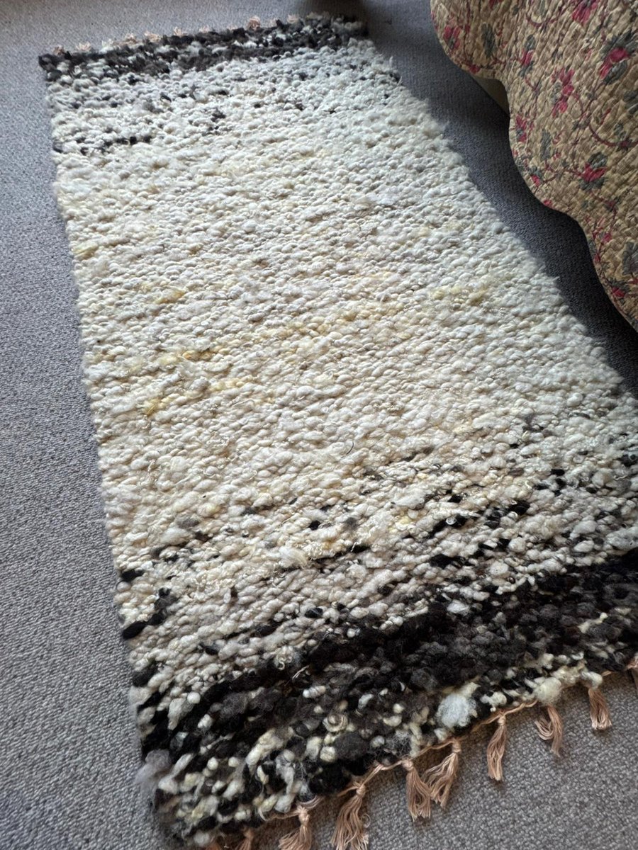 Hand woven wool rug