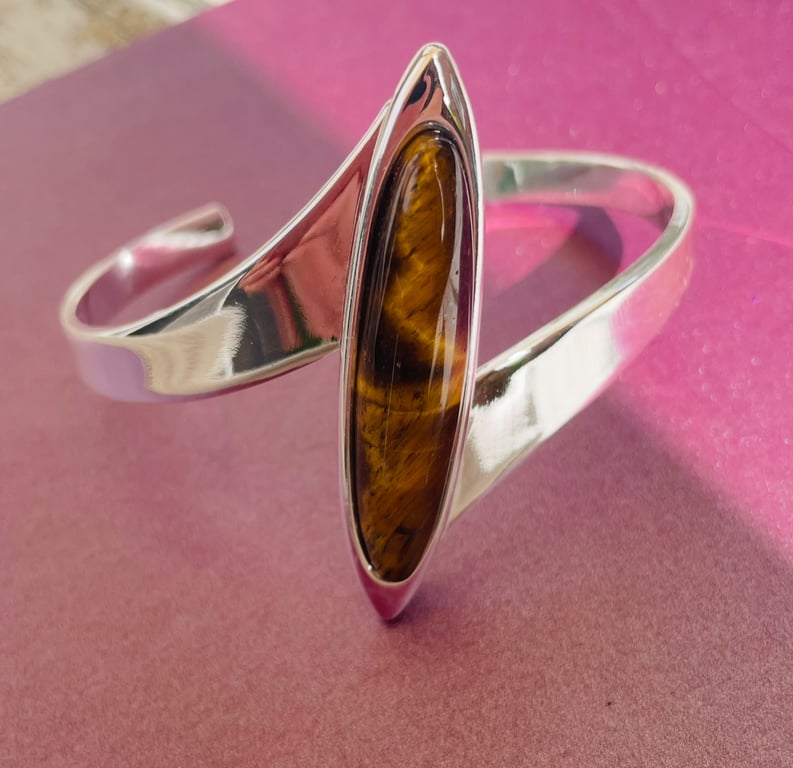 Tigers Eye Bangle