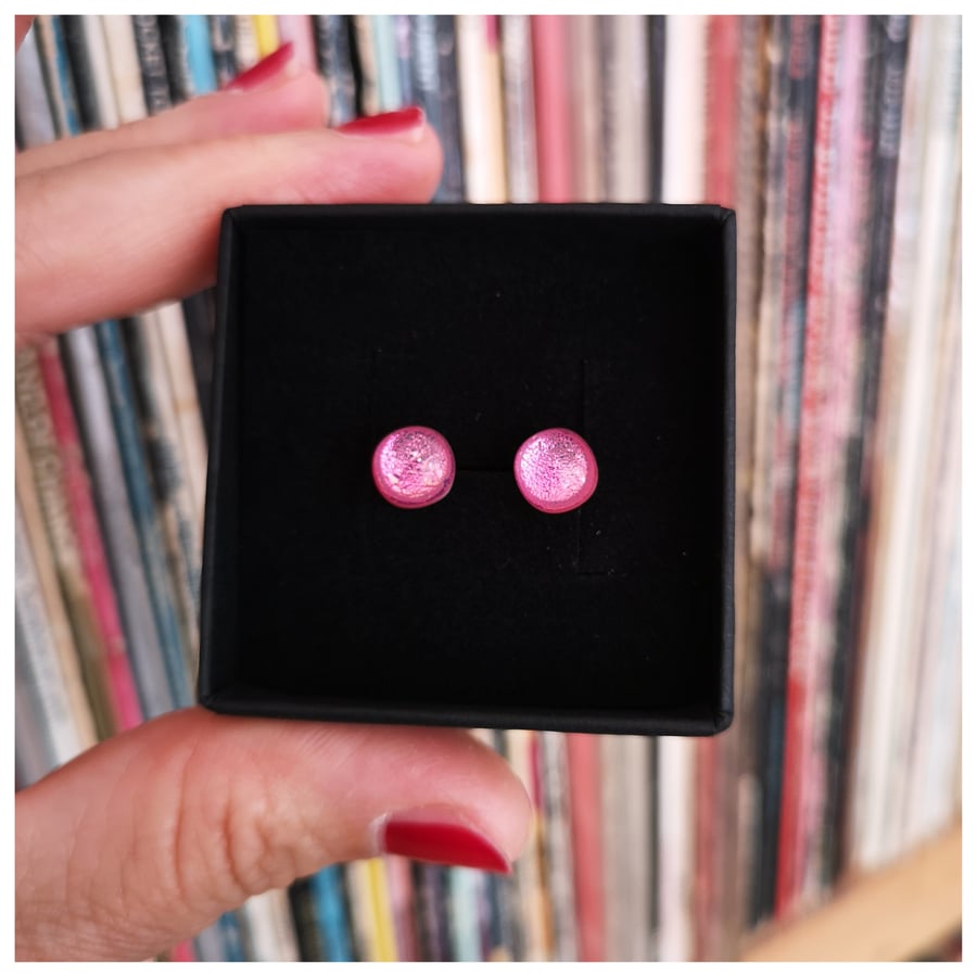 small pink glass earrings