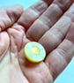 10 lemon and gold cardigan buttons  - Image 3