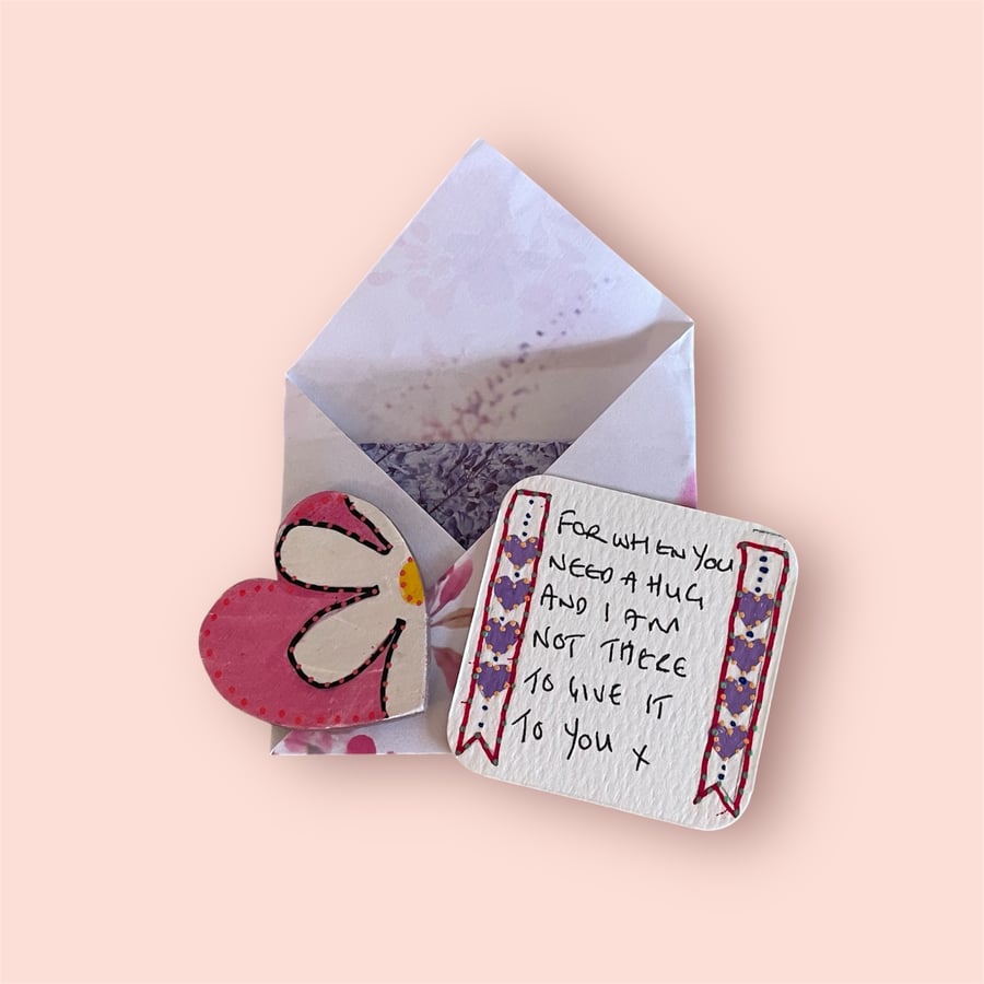 Pocket hug - hand painted heart ‘Flower Power’