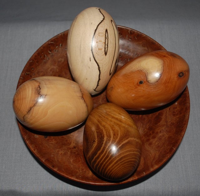 Perfectly Imperfect 4 Collectible Eggs