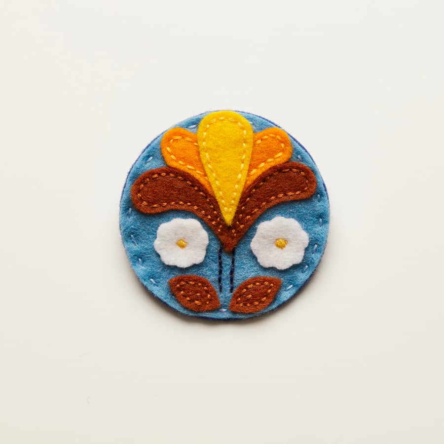Colourful flower brooch - floral brooch pin