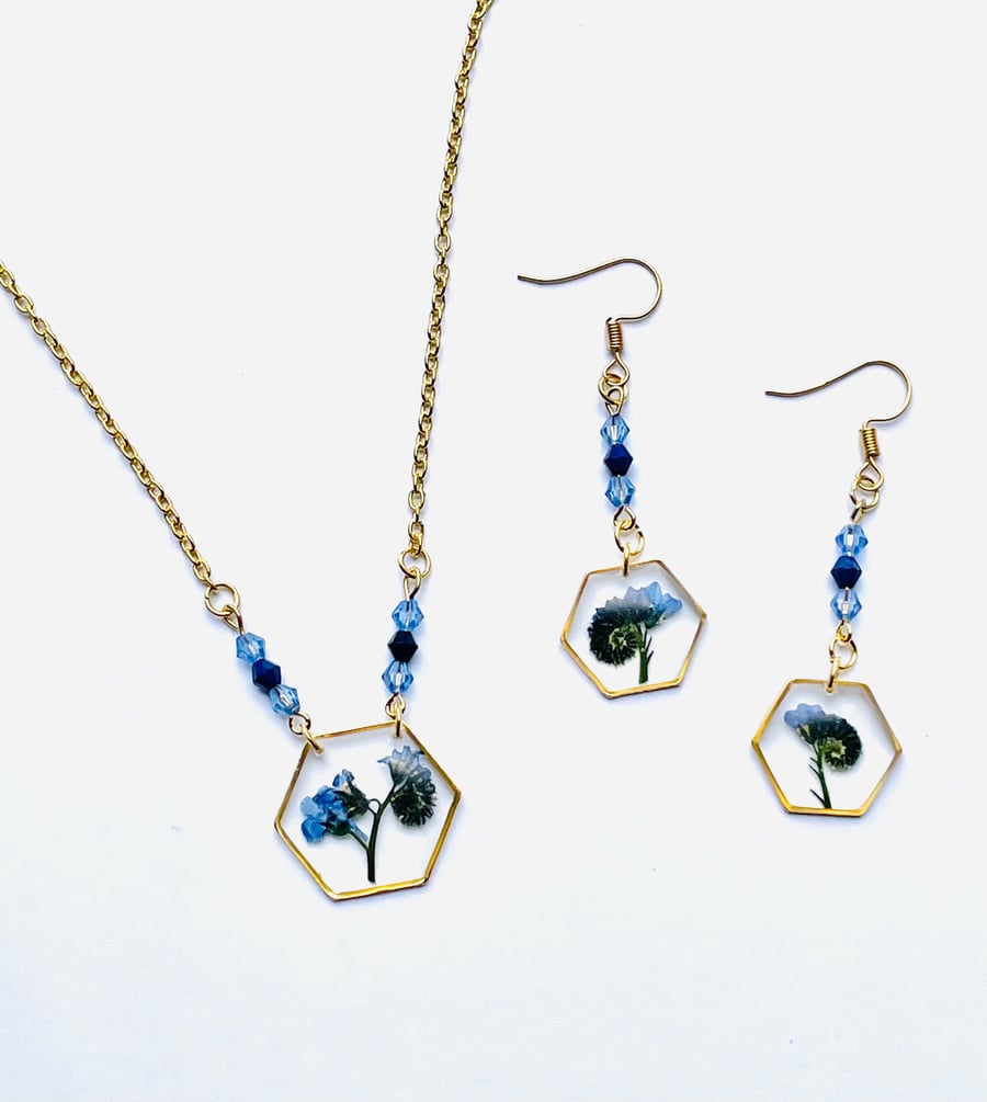 Gold plated jewellery set, floral necklace and earrings, jewellery gift set