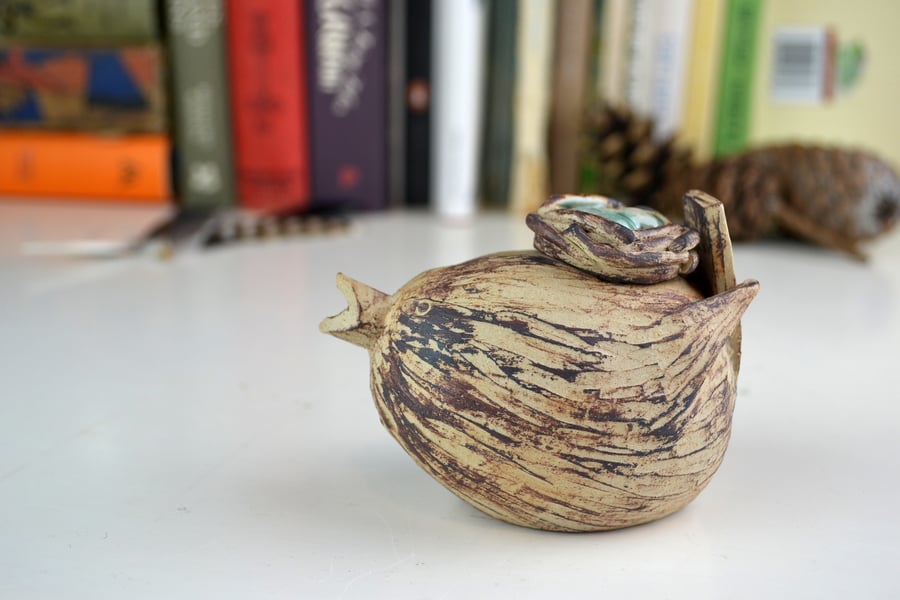 Ceramic Wren pot