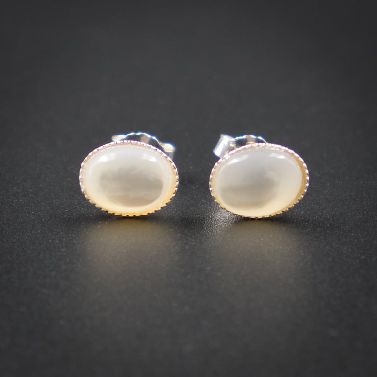 Cream mother of pearl  and sterling silver stud earrings 