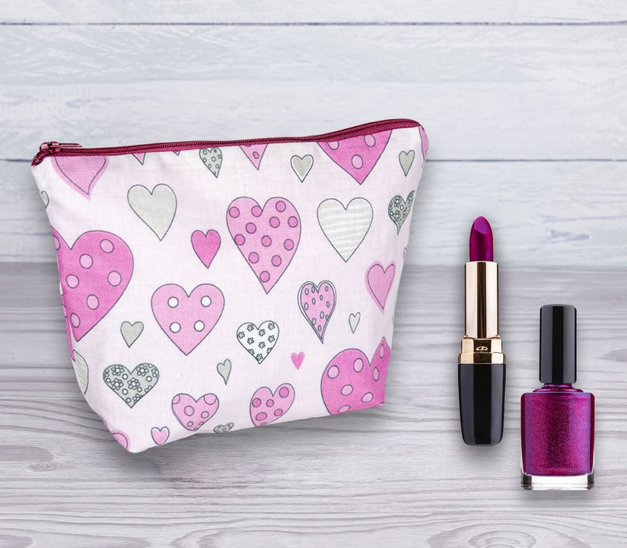 Cosmetic Bag, Make up Bag, Pink Hearts Design, Cosmetic Bag-134