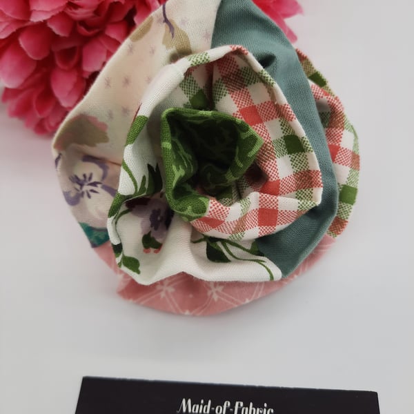 Fabric flower 3d brooch, free uk delivery 