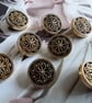 18mm 28L Antique GOLD Buttons from France - Image 4