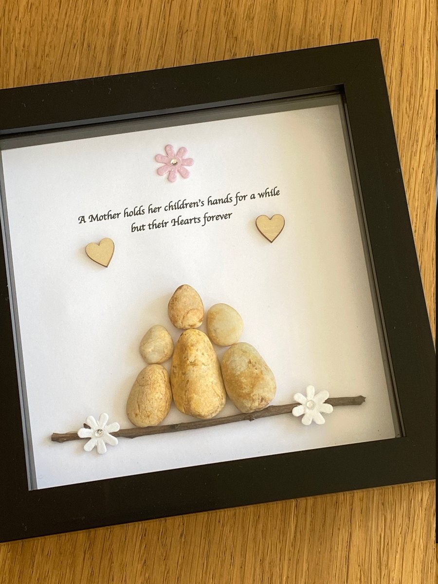 Mother's Day Pebble Artwork Frame, Personalised Mother's Day Gift, Handmade Moth