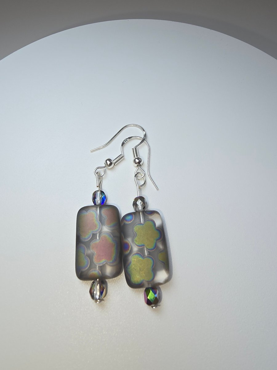 Clear matt peacock rectangular earrings