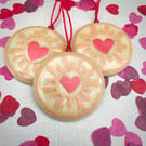 Jammy Heart Biscuit in fused glass