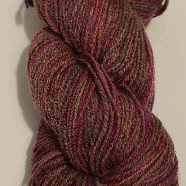 Handspun Dark pink Corriedale yarn from Countess Ablaze fibre