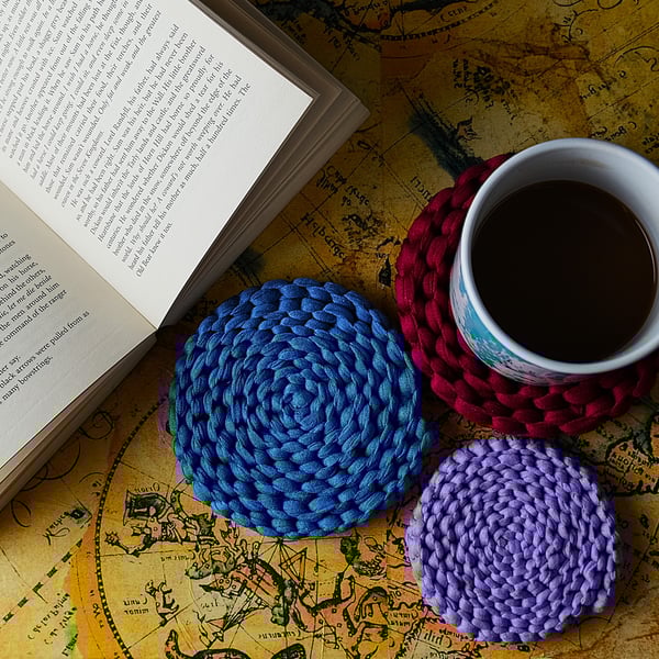 One Dark Red Macramé Drinks Coaster