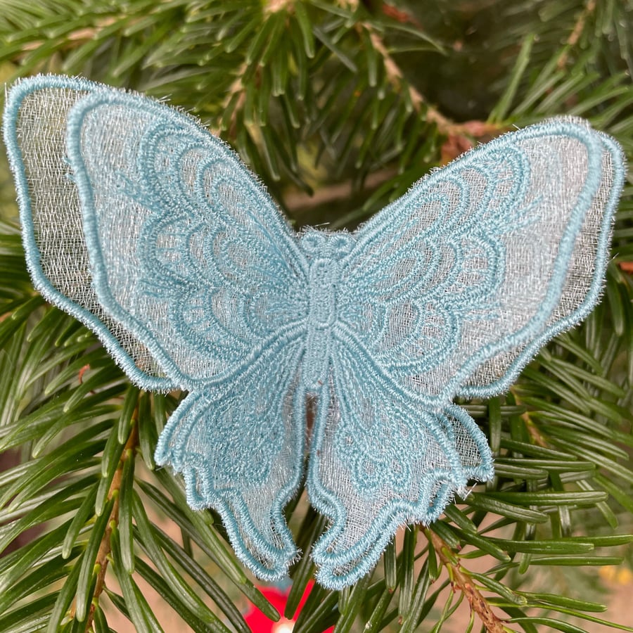 Turquoise Organza Butterfly on Alligator Clip PB9