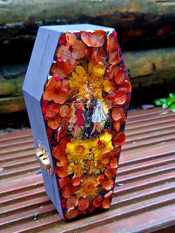 Wooden Coffin Trinket Jewellery Box gothic ghouls Valloween floral punk emo alt