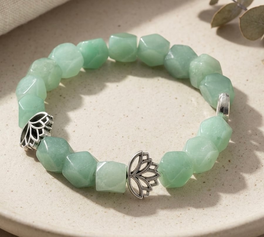 Chunky Green Aventurine and Lotus Flower Bracelet