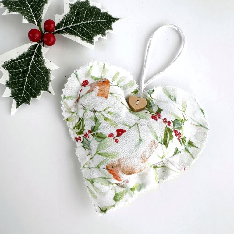 Large Christmas Heart with Robins on Holly and Mistletoe