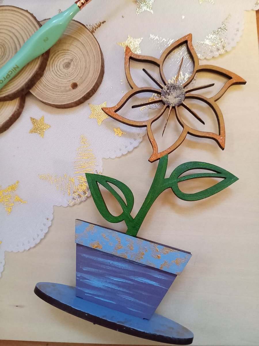 Hand painted Wooden flowers 