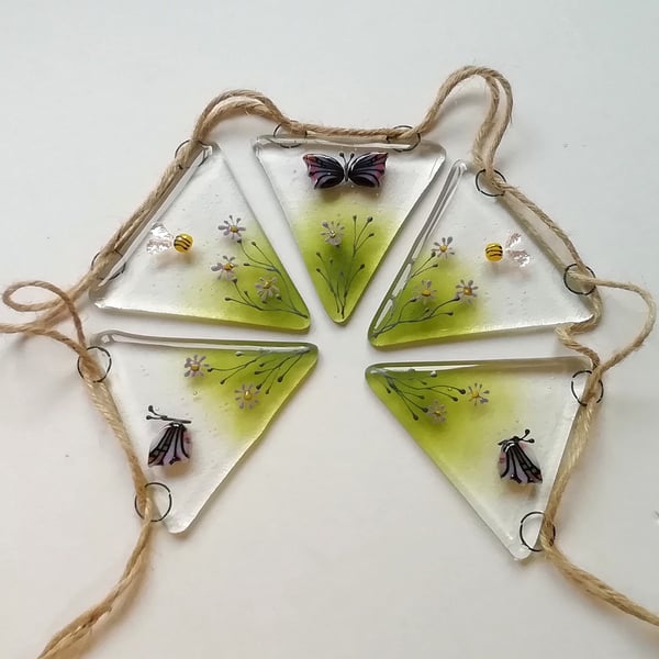 Fused Glass Butterfly Garden Bunting: Bumble Bee & Flower Garland