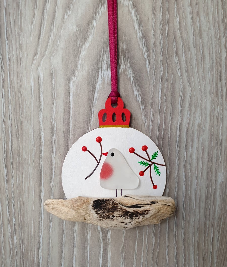 Sea glass and driftwood ROBIN