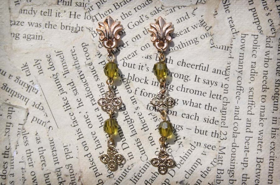SALE Gold Pineapple Top Green Bead Dangle Stud Earrings