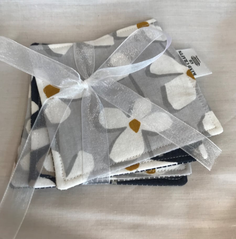 Set of 4 fabric reversible coasters, drink coasters, mats.