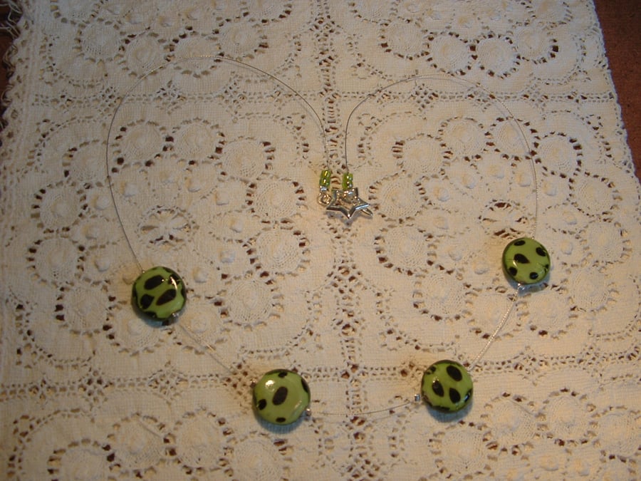 Green dotty necklace