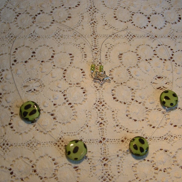 Green dotty necklace