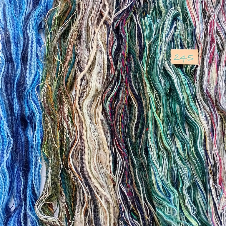 Weaving yarns, thrums and fibres, textured creative threads