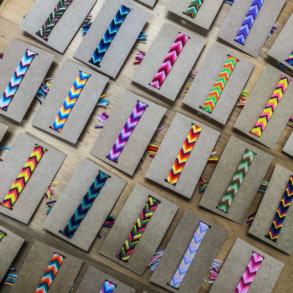 Friendship bracelets - 10 thread arrows