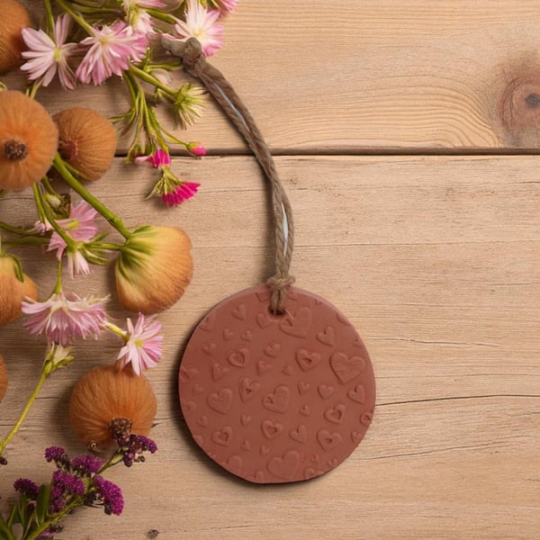 Love Hearts Round Terracotta Hanging Aromatherapy Diffuser